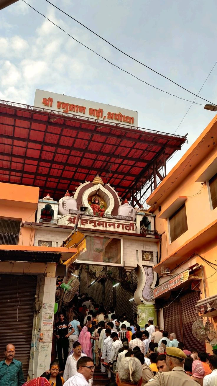 Hanuman-Garhi-Temple
