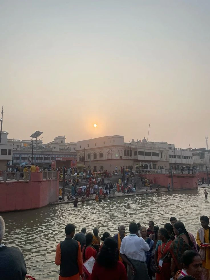 Ram Ki Paidi and The Saryu River